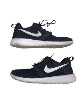 Nike Roshe One GS Black White Youth Boy 6Y Style 705485-008